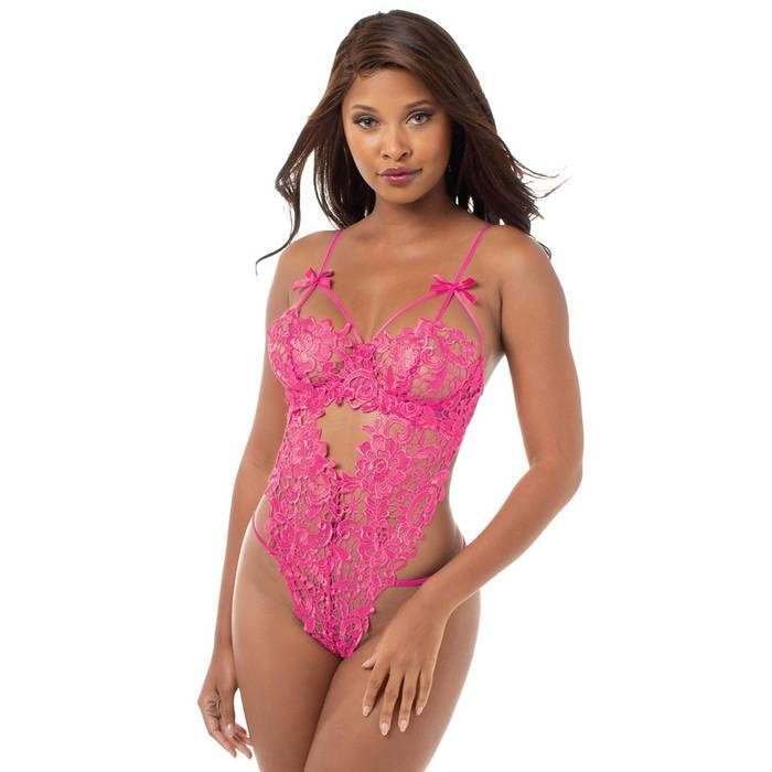 Dreamgirl Pink Lace Thong Body - Dreamgirl Lingerie