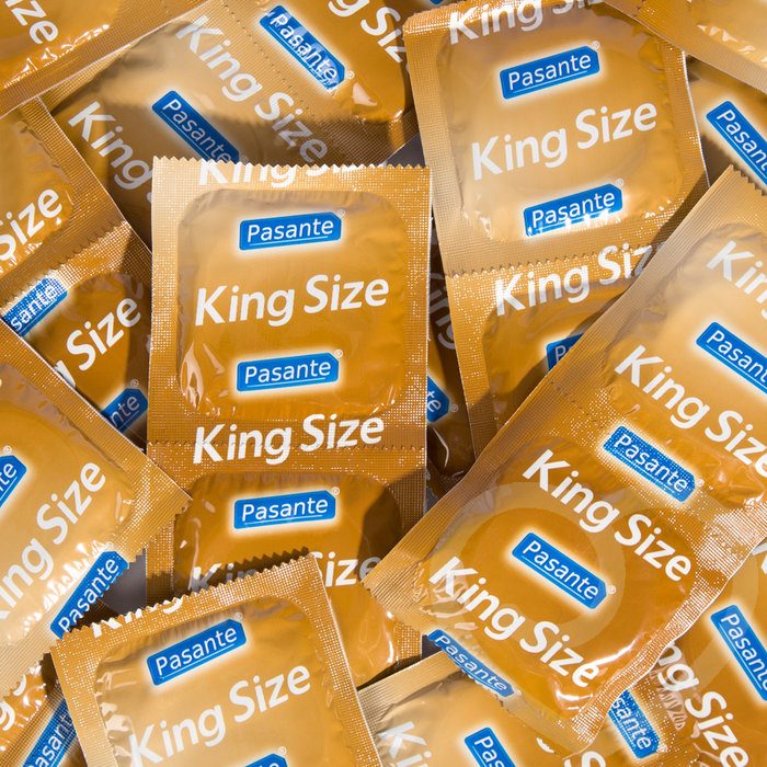 Pasante King Size Condoms (144 Pack) - Pasante