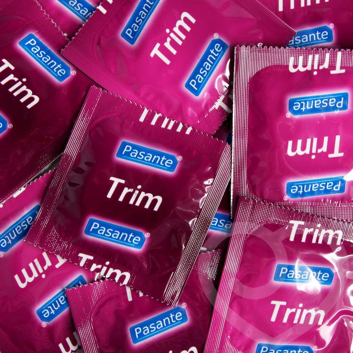 Pasante Trim Condoms (144 Pack) - Pasante